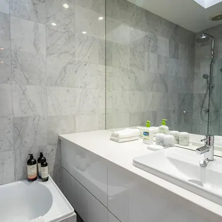 Sophisticated Art Deco In The Heart Of Toorak Villa Melbourne Exterior photo