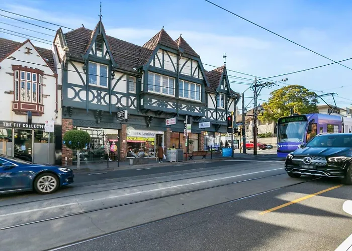 Sophisticated Art Deco In The Heart Of Toorak